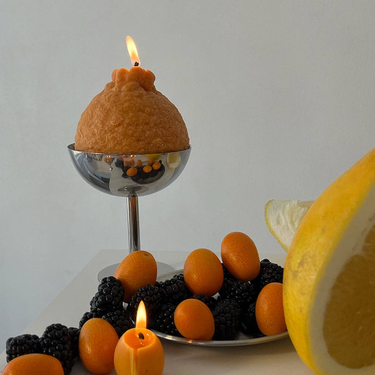 Large Sumo Citrus Candle: Orange / Citrus