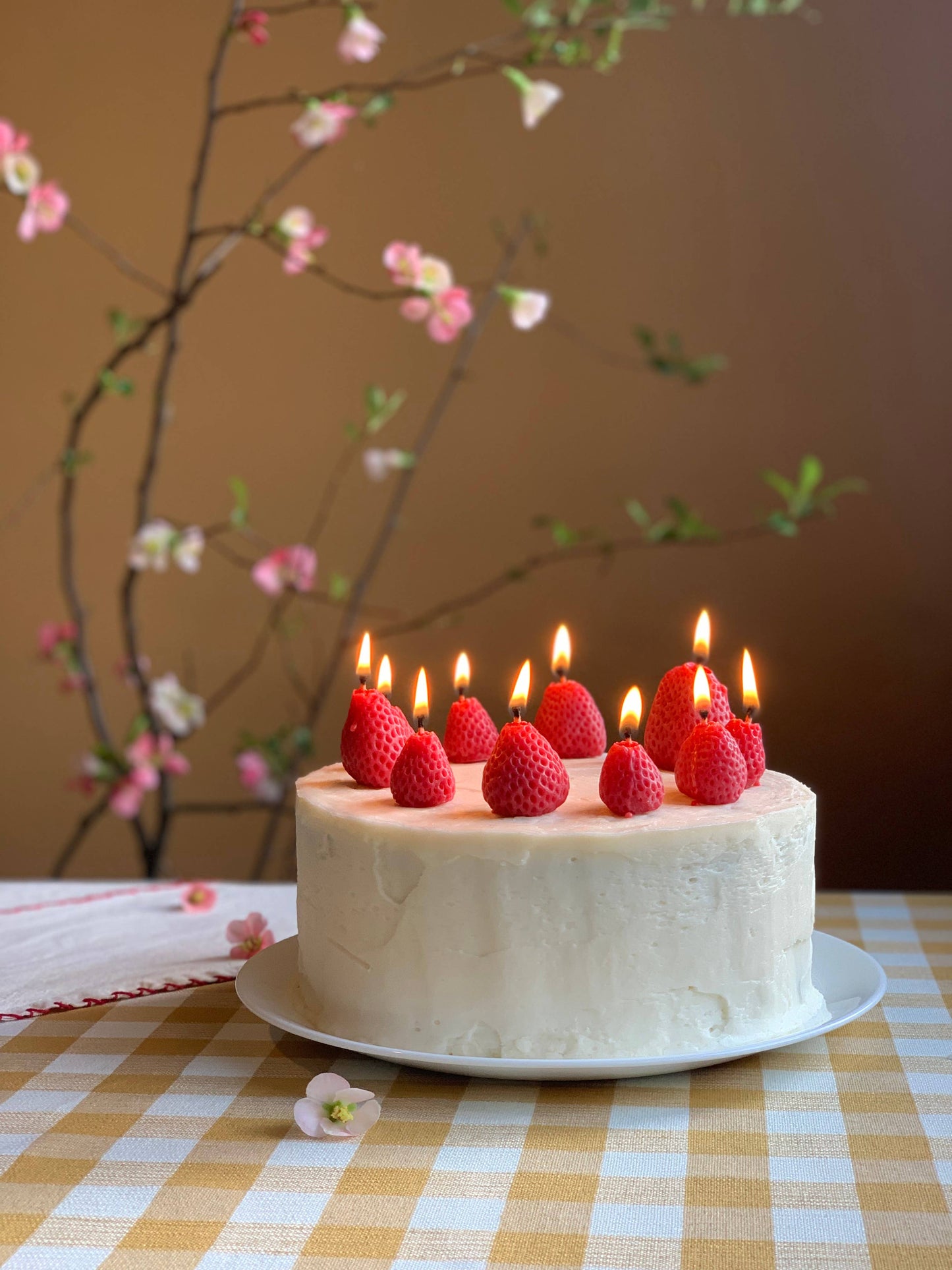 Strawberry Birthday Candles: 5